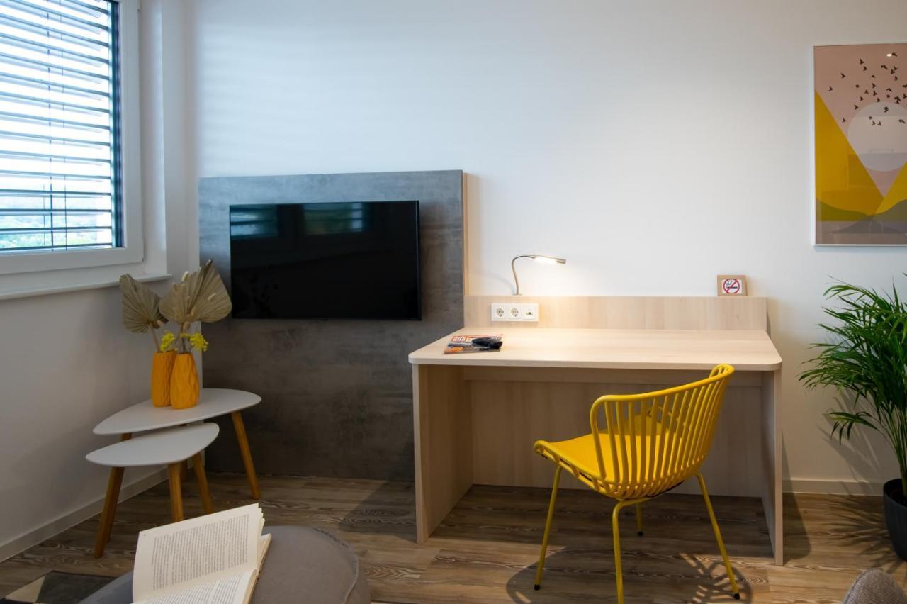 Livin63 Studio Apartments โฮสบาค ภายนอก รูปภาพ